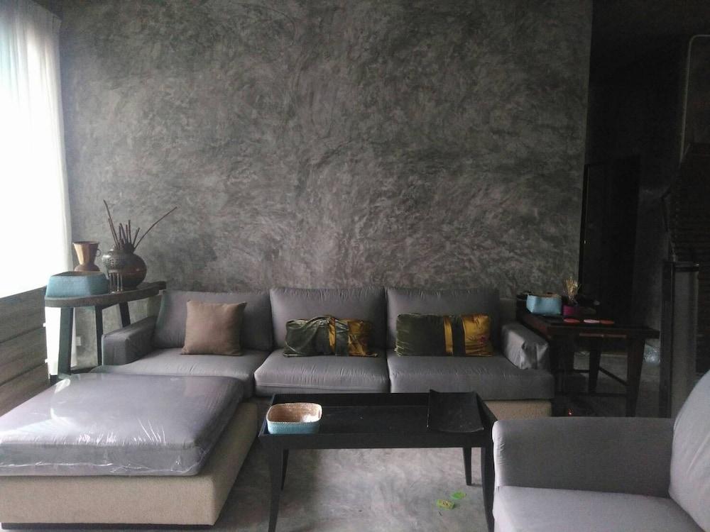 Phuchada Residence Nai Yang Экстерьер фото